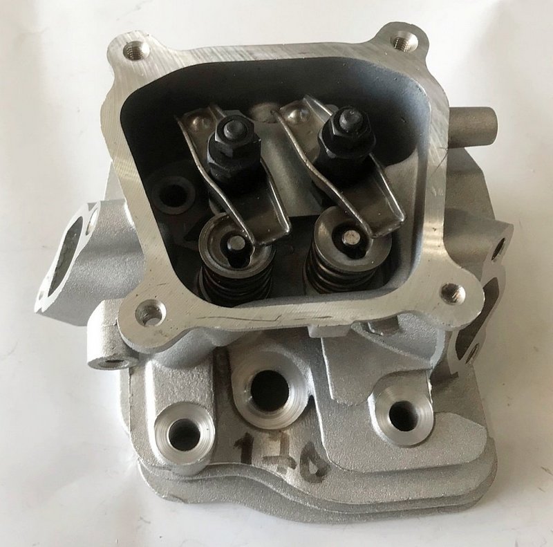 Головка в сборе на двигатель 170F внешний вид фото