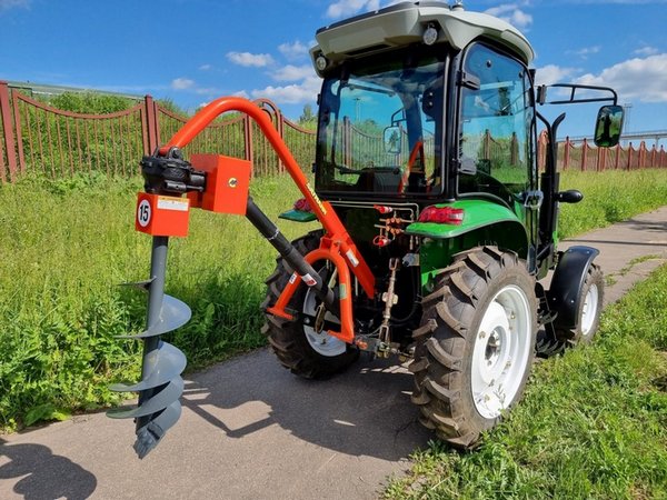 Ямобур CATMANN БС-300 в работе Ямобур CATMANN БС-300 в работе фото