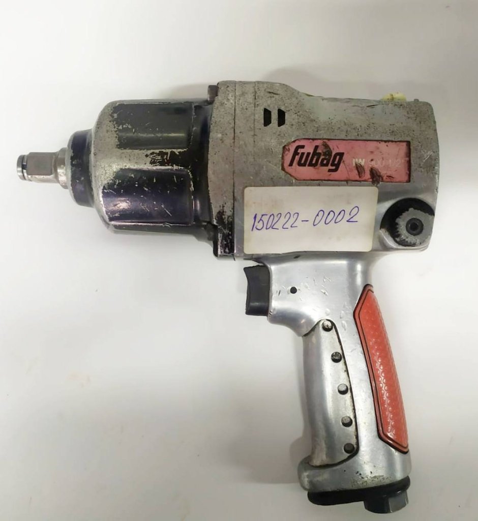 Уценка. Пневмогайковерт ударный IW900 1/2" фото