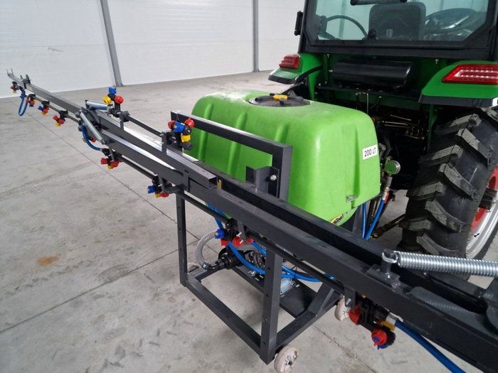 Опрыскиватель навесной полевой 200 л CATMANN Опрыскиватель навесной полевой 200 л CATMANN фото