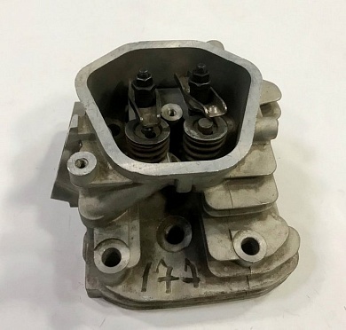 Головка в сборе на двигатель 177F